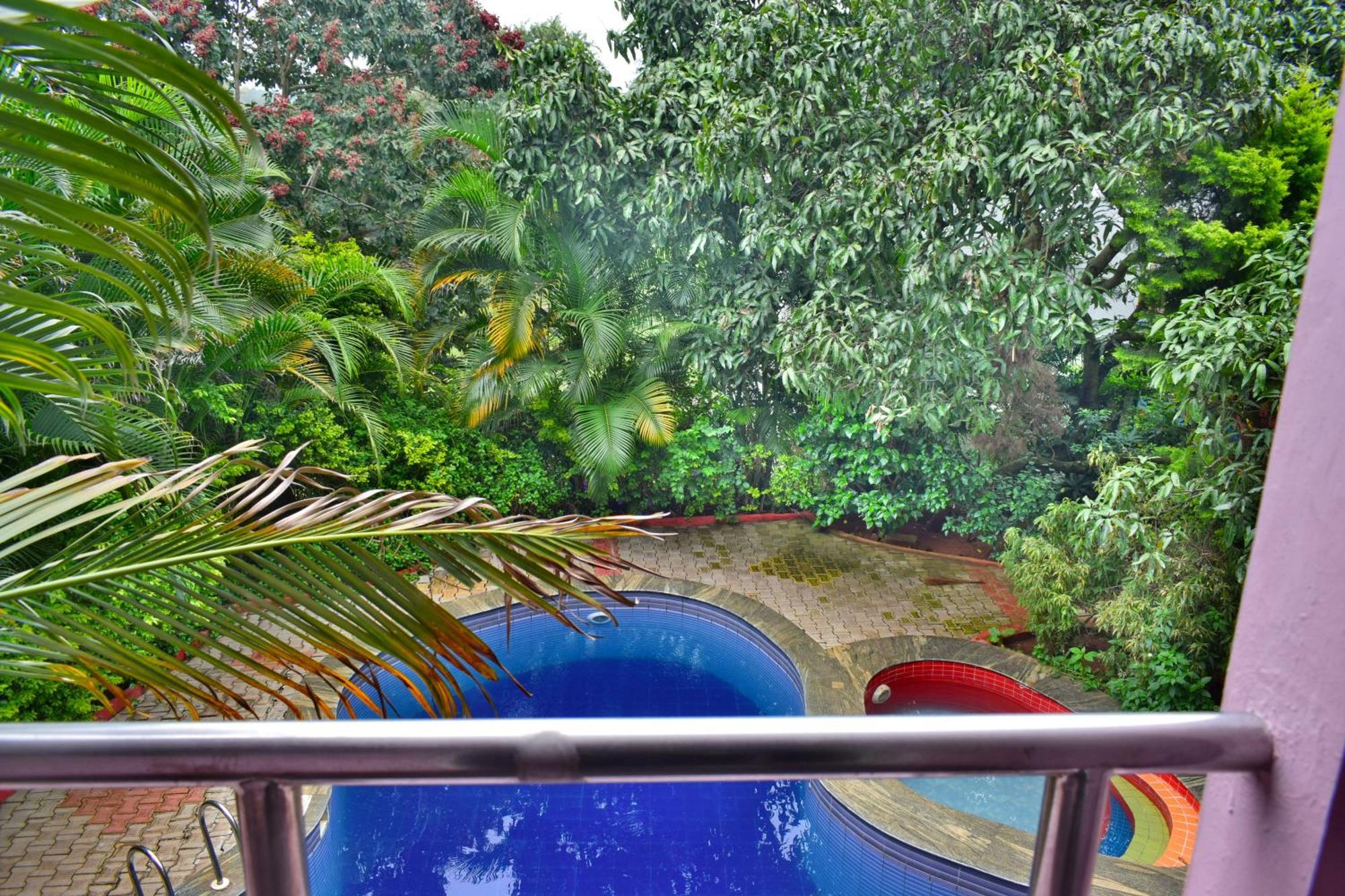 Dolphin Resort Yelagiri Extérieur photo