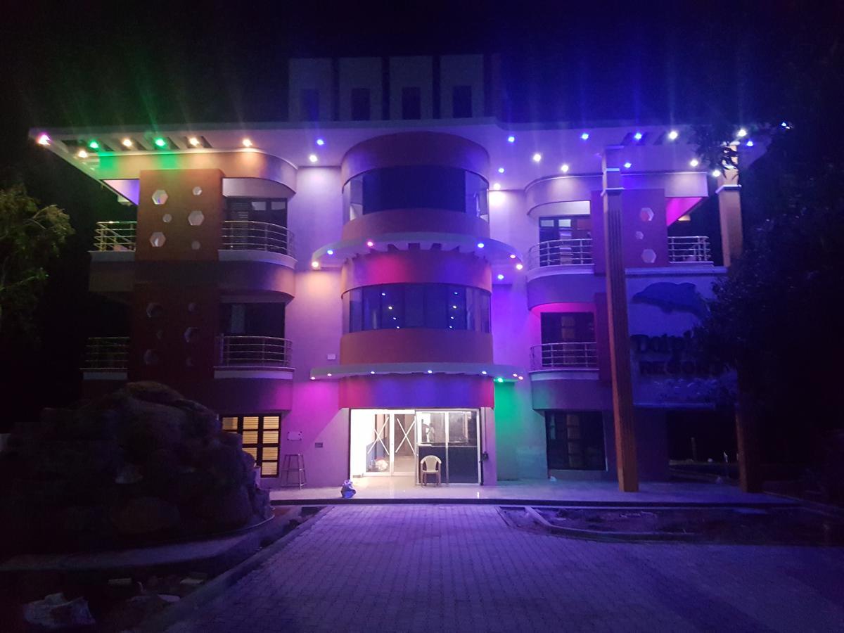 Dolphin Resort Yelagiri Extérieur photo