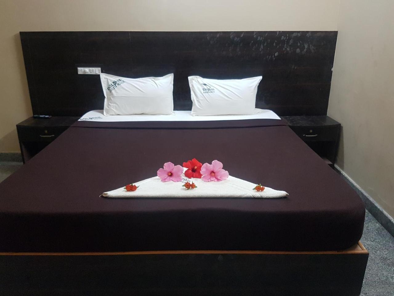 Dolphin Resort Yelagiri Extérieur photo